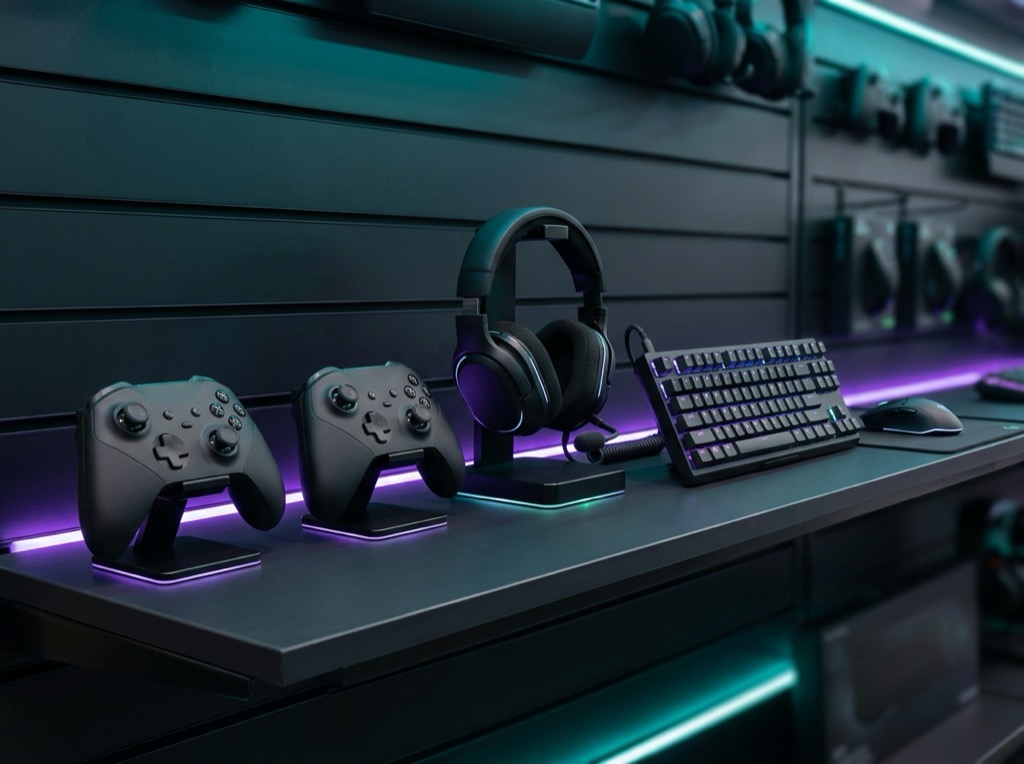 Gaming Gear & Peripherals